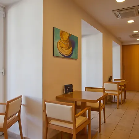 蔚蓝海滩酒店