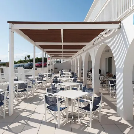Seth Playa Azul מלון 3*