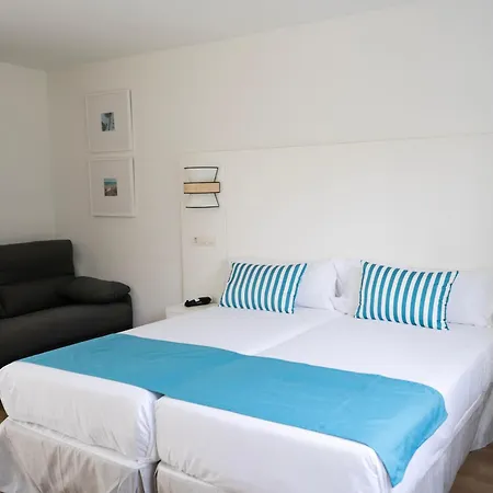 מלון Bluesea Playa Azul 3*