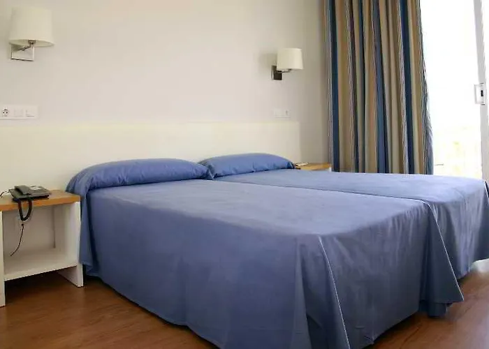 Bluesea Playa Azul Cala En Porter (Menorca)