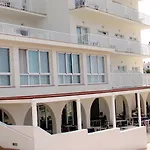 Bluesea Playa Azul 3* Cala En Porter (Menorca)